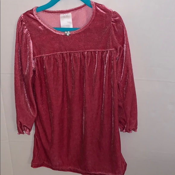 4/5 Girl Velour pink Dress fits a smaller size - Picture 2 of 5
